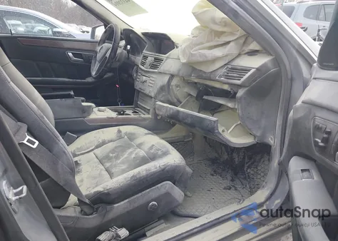 2013 Mercedes-Benz E 350 4Matic z USA, uszkodzony, nr VIN WDDHF8JB3DA745170